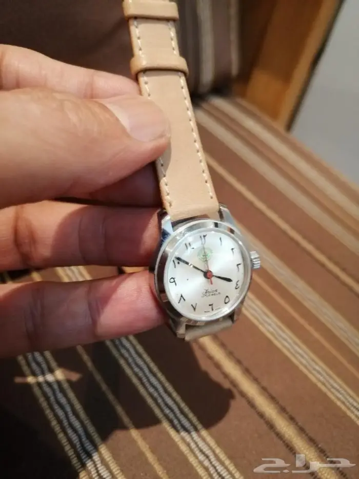 ساعات ماركة Arios للبيع 0