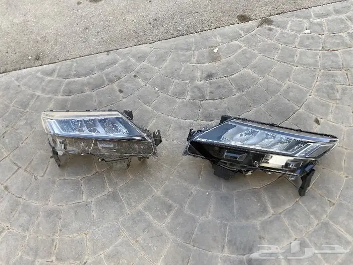 شمعات ميتسوبيشي أوتلاندر سبورت 2024 0