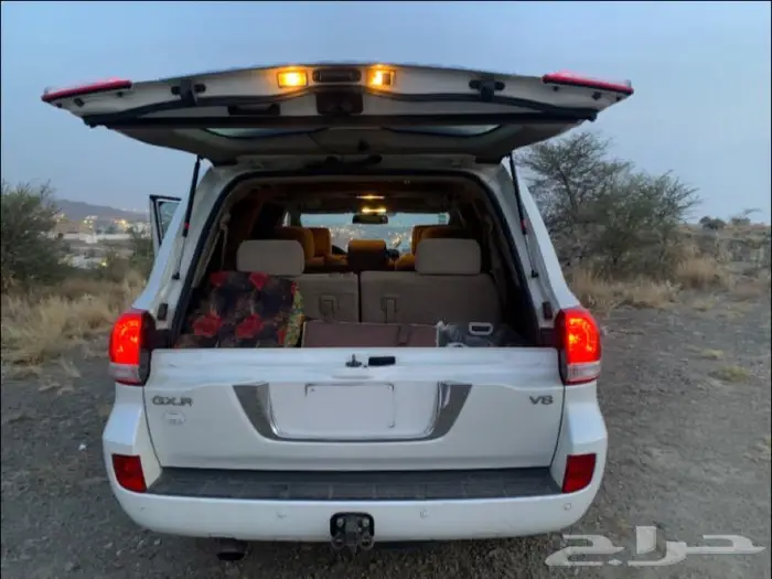 صالون gxr3 بريمي 60 عام فل 2011 3