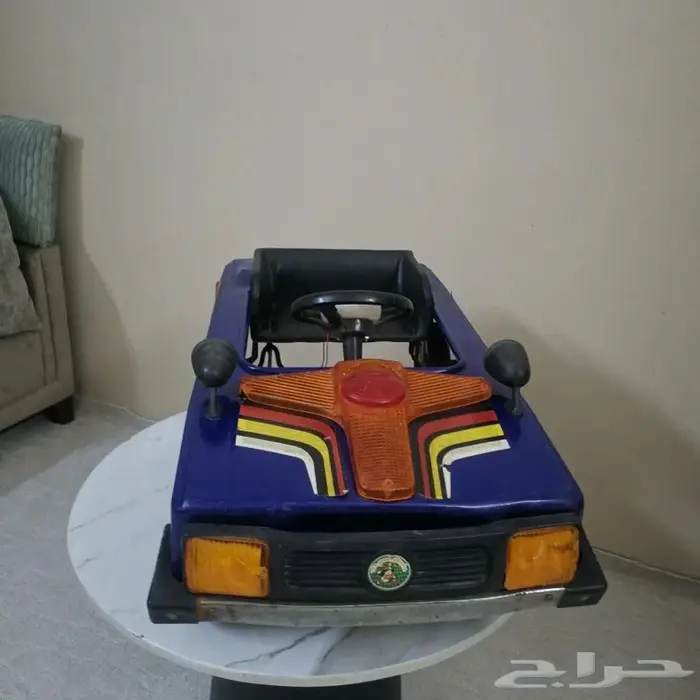 سيارة اطفال قديمة 3