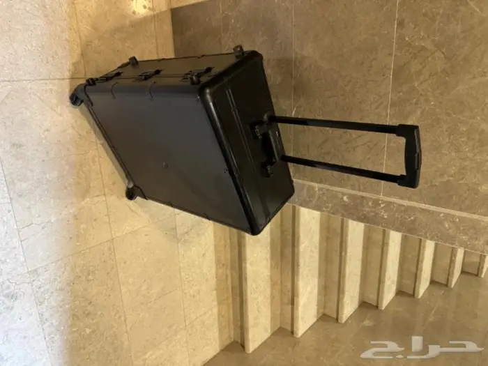 شنطه تسريحه مكياج متنقلة 0