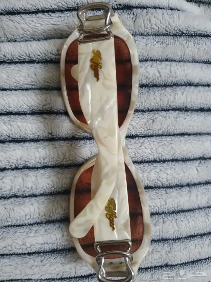 نظارة نسائيه مميزه من تومي هيلفيغر 2