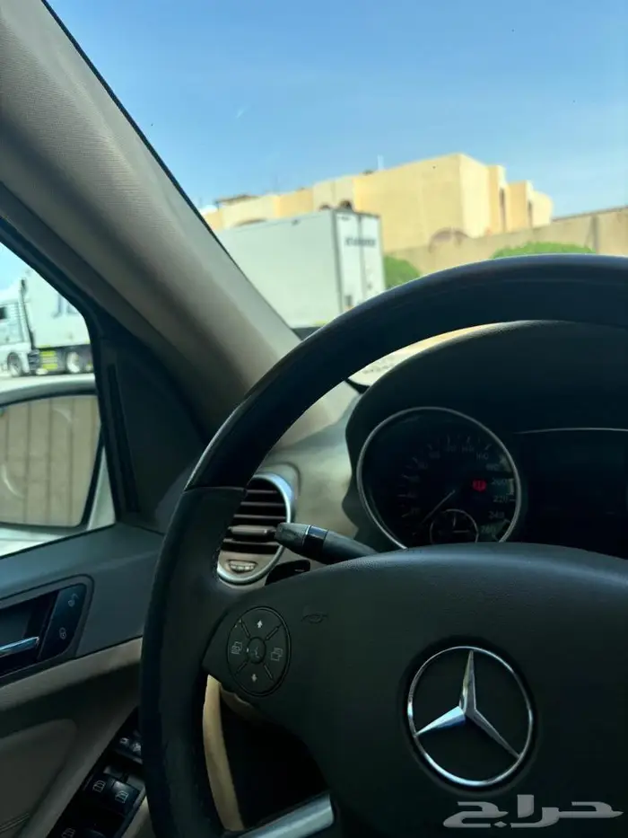مارسيدس بينز ml350 قمة في النظافة 18
