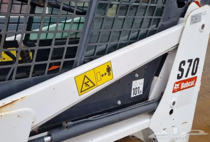 لودر بوب كات S70 skid steer loader رقم القطعة - 2198 9