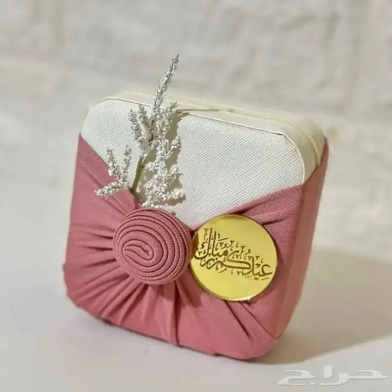 بوكسات عبايات اكياس عبايات ملونة أكواب شرايط بيكا امريكي 55