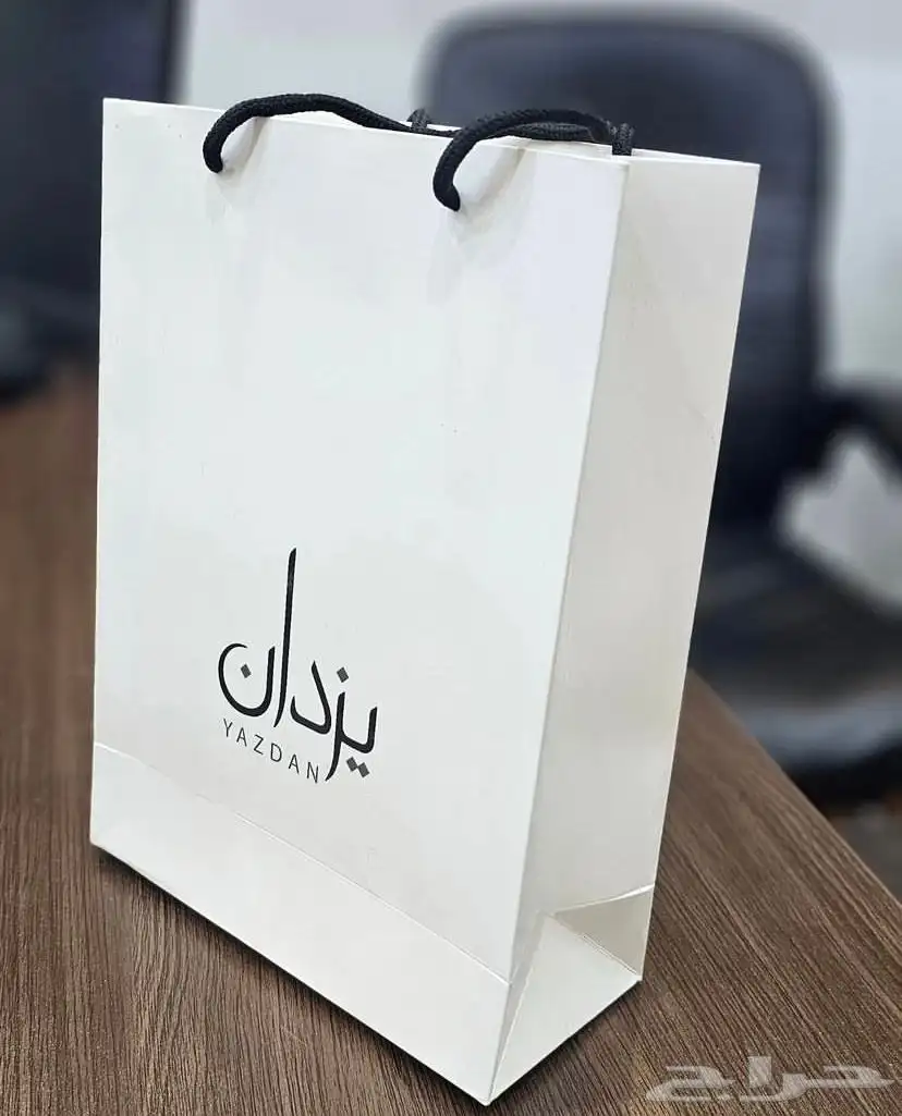 بوكسات عبايات اكياس عبايات ملونة أكواب شرايط بيكا امريكي 9