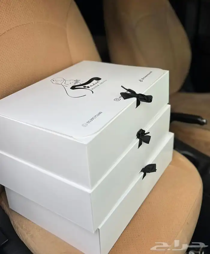 بوكسات عبايات اكياس عبايات ملونة أكواب شرايط بيكا امريكي 19