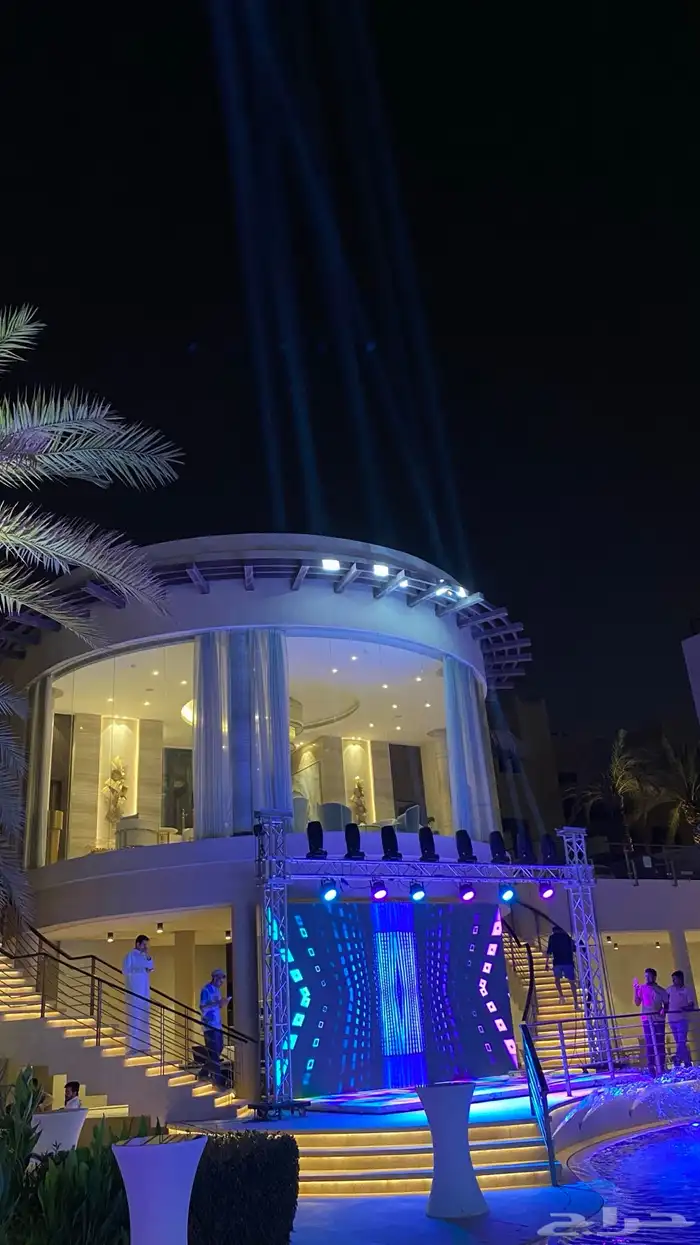 شاشات عرض  خيام أوروبية  كنب   خدمة الضيافة 1