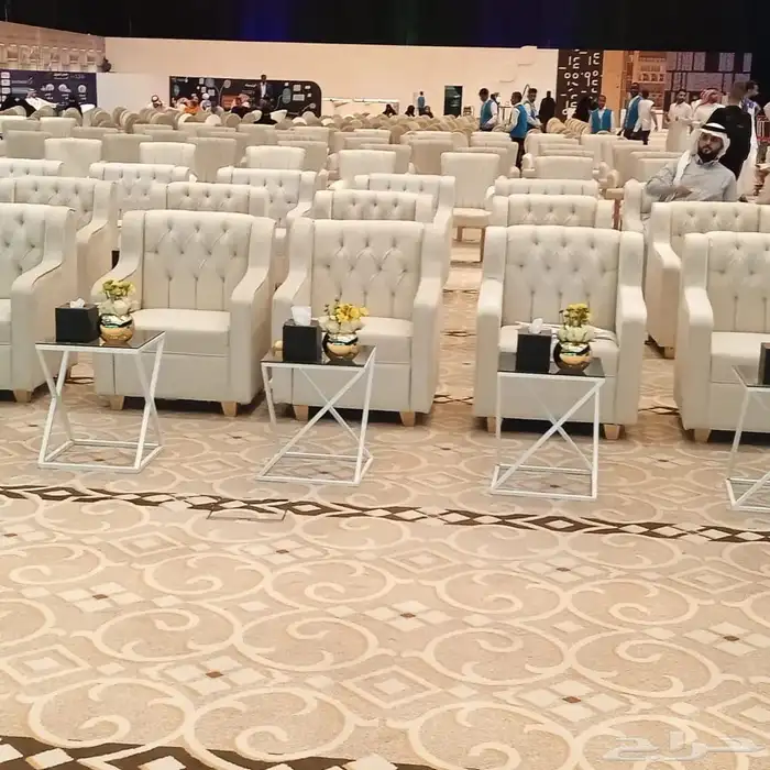 سكاي لايت بيم سيتي كلر شاشة ليد سماعات صوتيات تصوير درون 33