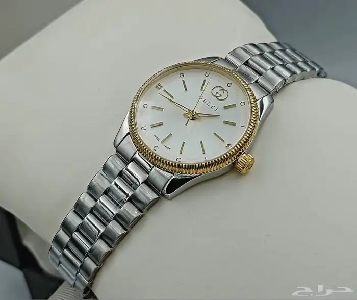 ساعات قوتشي نسائية 4