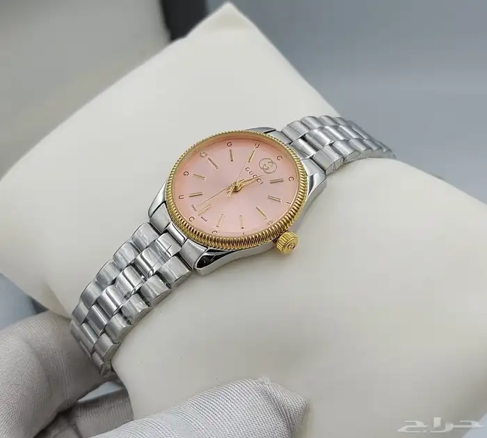 ساعات قوتشي نسائية 15