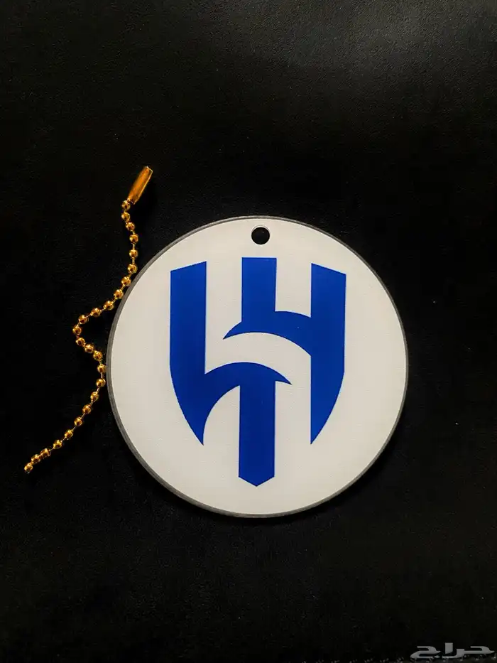 تعليقه سيارة بشعارات أندية 1