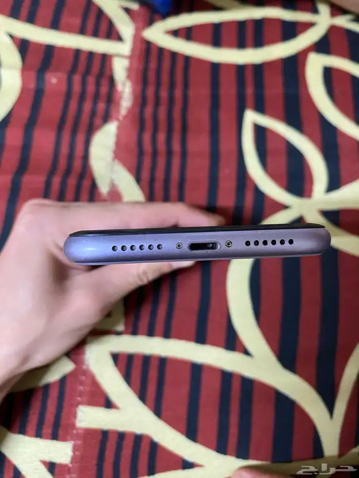 آيفون 11 عادي 5