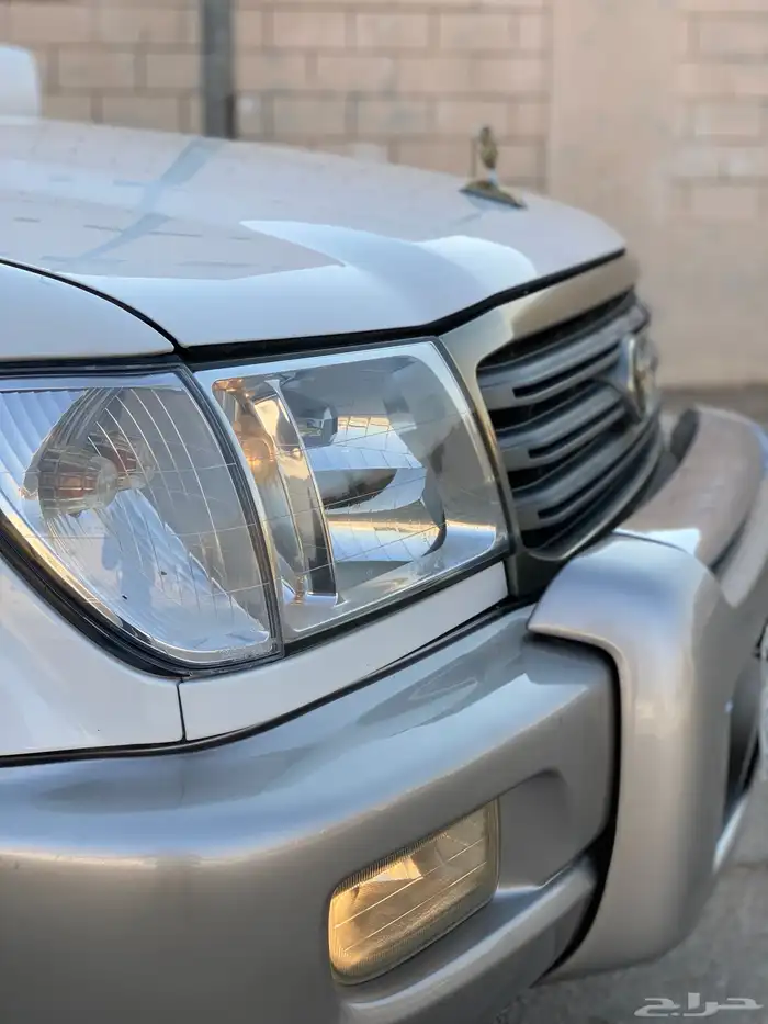 جيب 2003 مخزن تم البيع 9