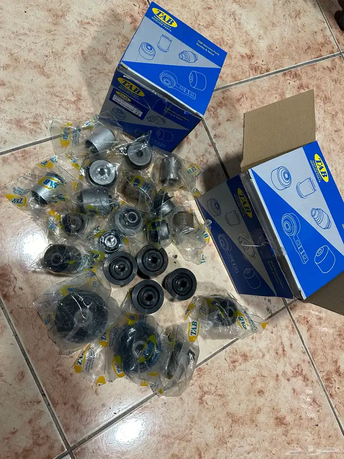 قطع غير لكزس جي اس 300 7