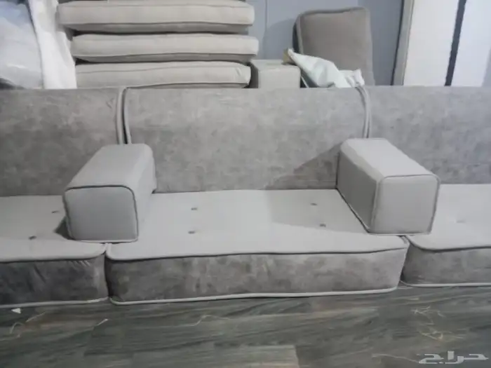 الجلسات العمر 15