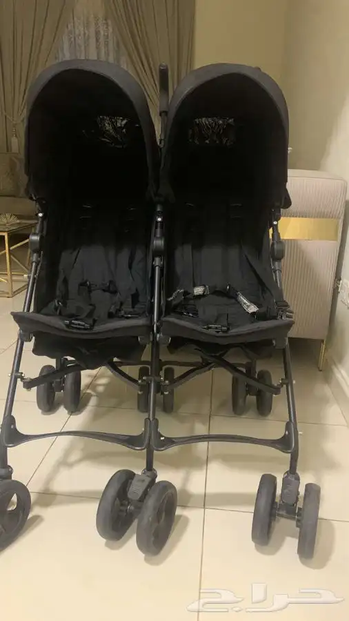 عربية اطفال تؤام 3