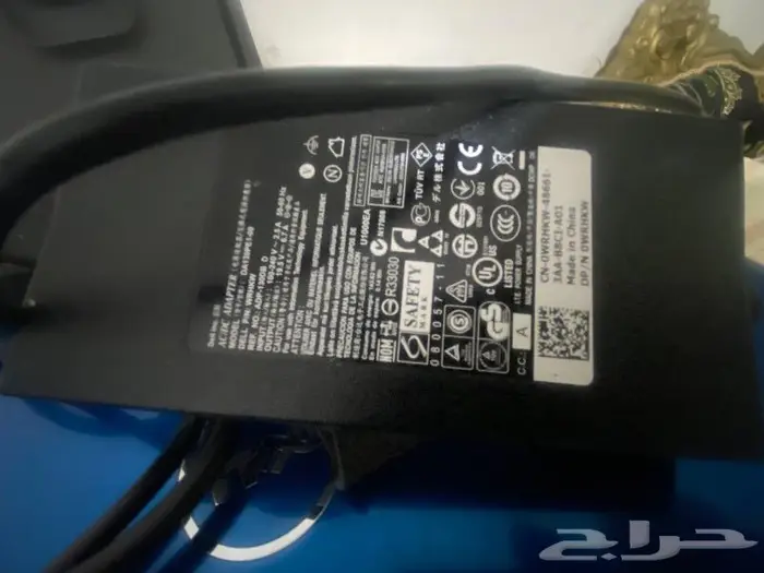 شاحن دل موديل حديث جديد اصلي من الكرتون 0