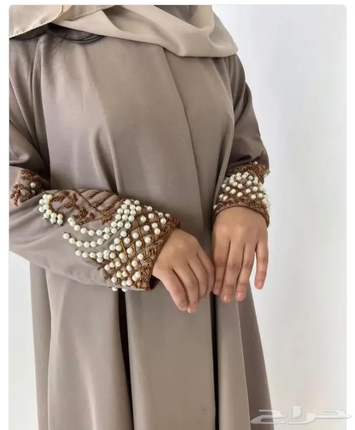 عبايات عصريه وحديثه تفصيل حسب الطلب جمله وتجزئه 16