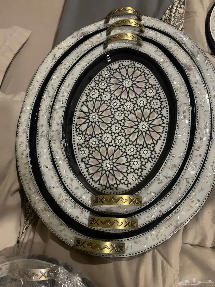 صواني. تقديم 9