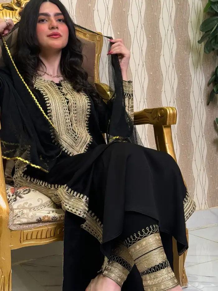 العسيرى المميز ثلاث قطع شال وجلابية وسروال 250ريال فقط 4