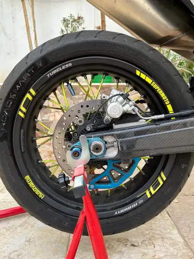 دباب kTM مقاس المكينة 700 12