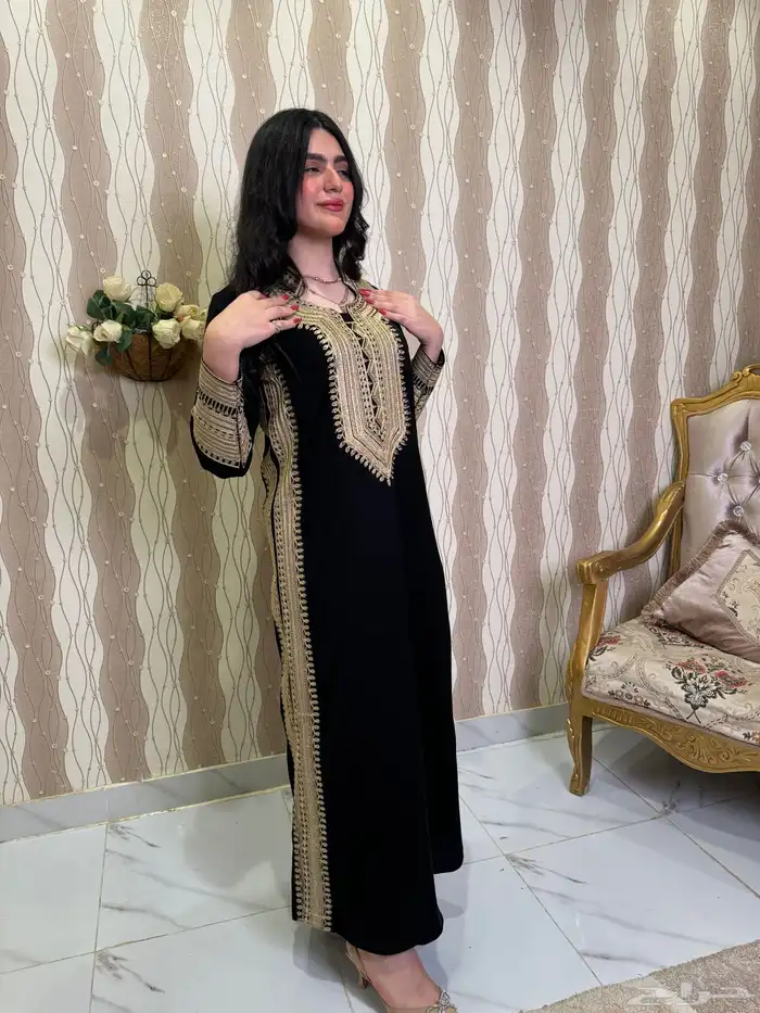 العسيرى المميز ثلاث قطع شال وجلابية وسروال 250ريال فقط 0