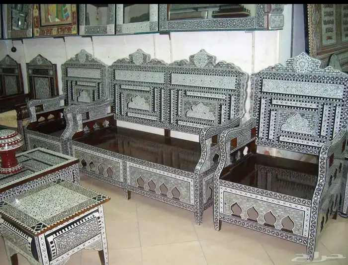 طاولات 17
