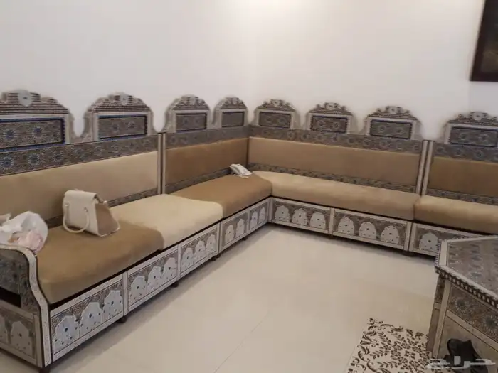 طاولات 20