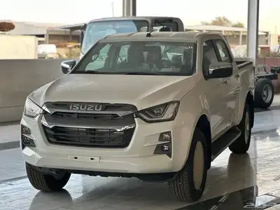 ايسوزو ديماكس غمارتين LS فل كامل اوتوماتيك -2024 1