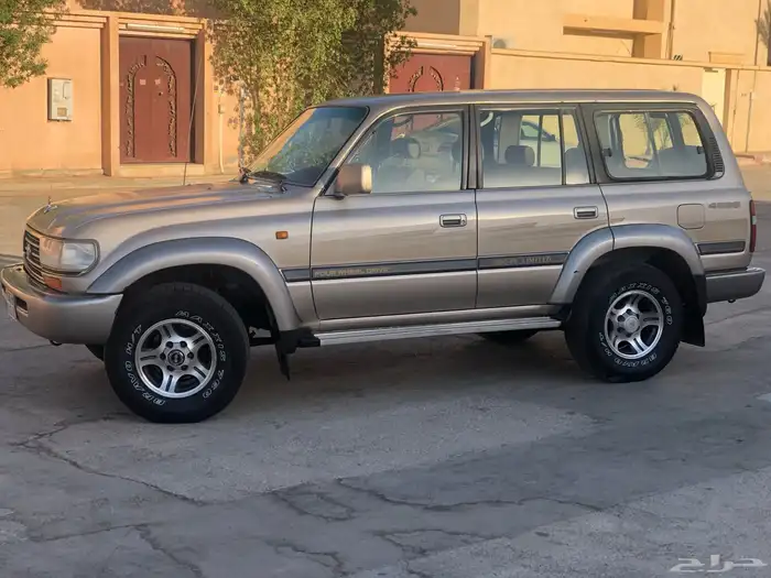 لاندكروزر 97 مخزن تم البيع 0