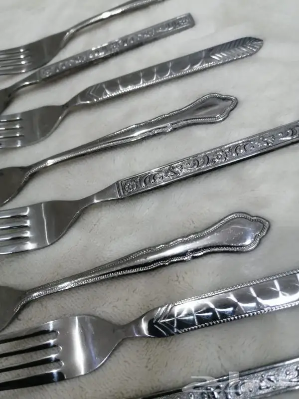 منوعات أواني و تحف 51