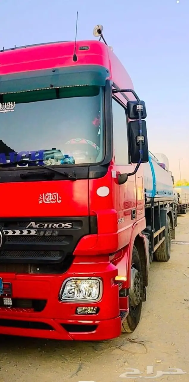 لأيجار جي سي بي ووايت 12 طن 1