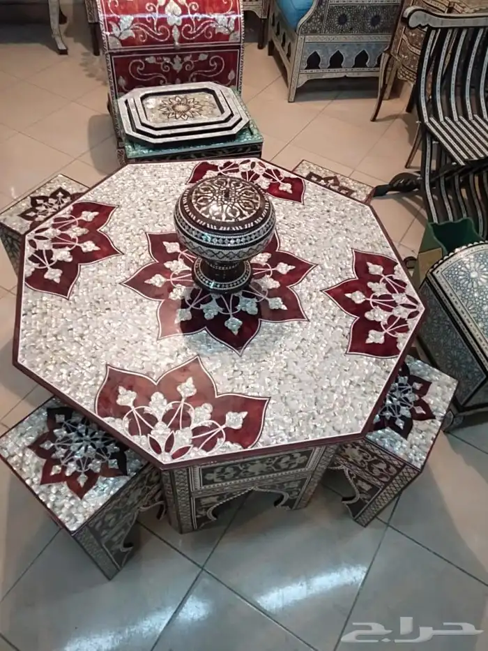 طاولات 16