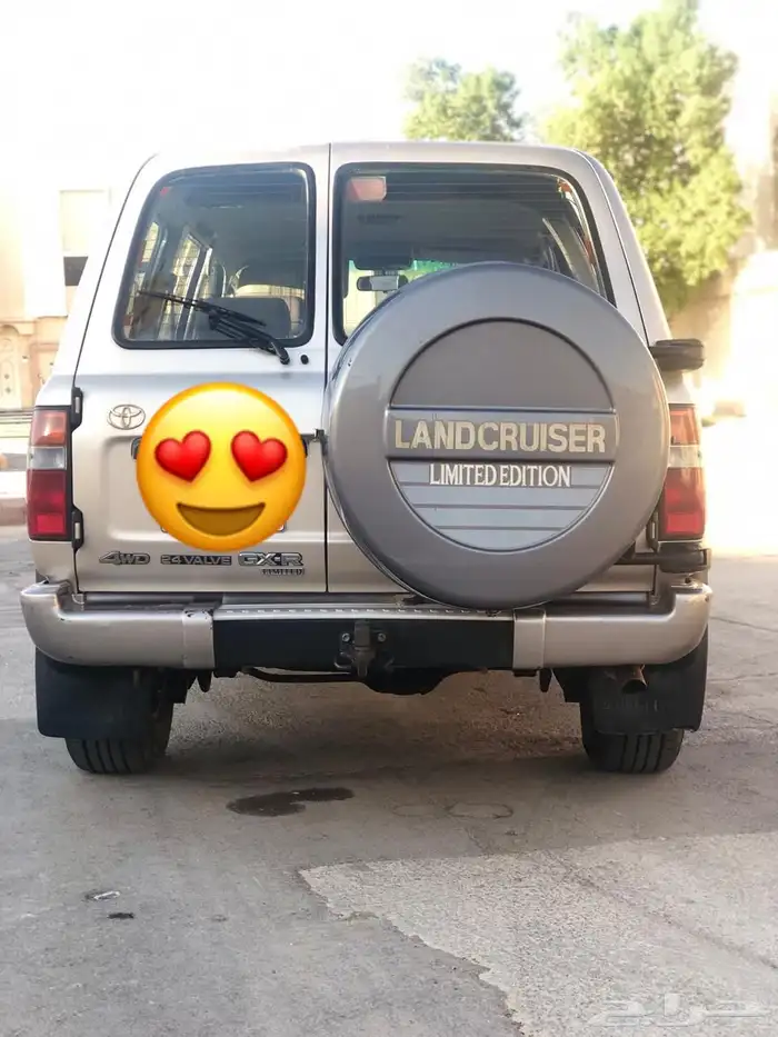 لاندكروزر 97 مخزن تم البيع 26