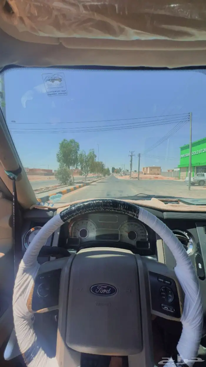 فورد اكسبديشن 4