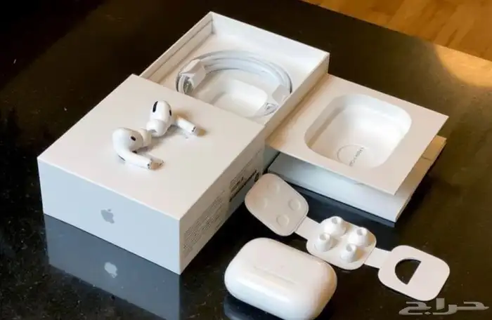 سماعه ايربودز برو ب 130 شامل التوصيل 1