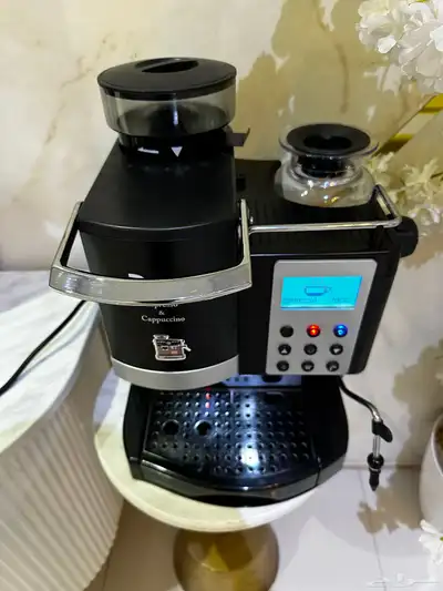 آلة صنع و تحضير الاسبريسو و اللاتيه 2