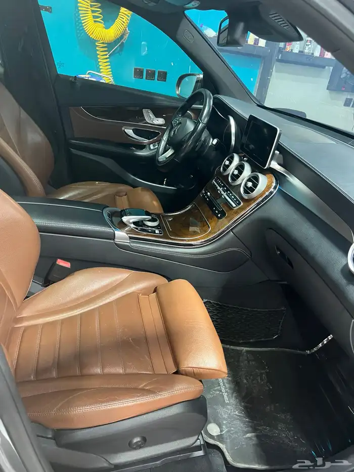 مرسيدس GLC250 2016 12
