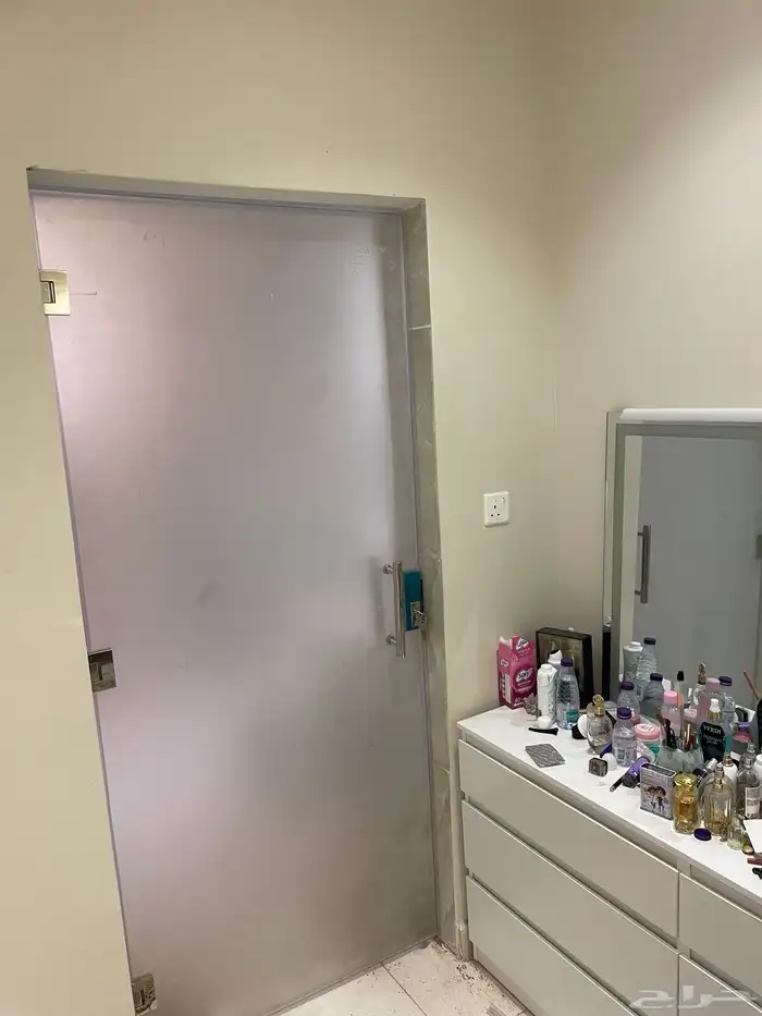 زجاج سيكوريت ومرايا 9