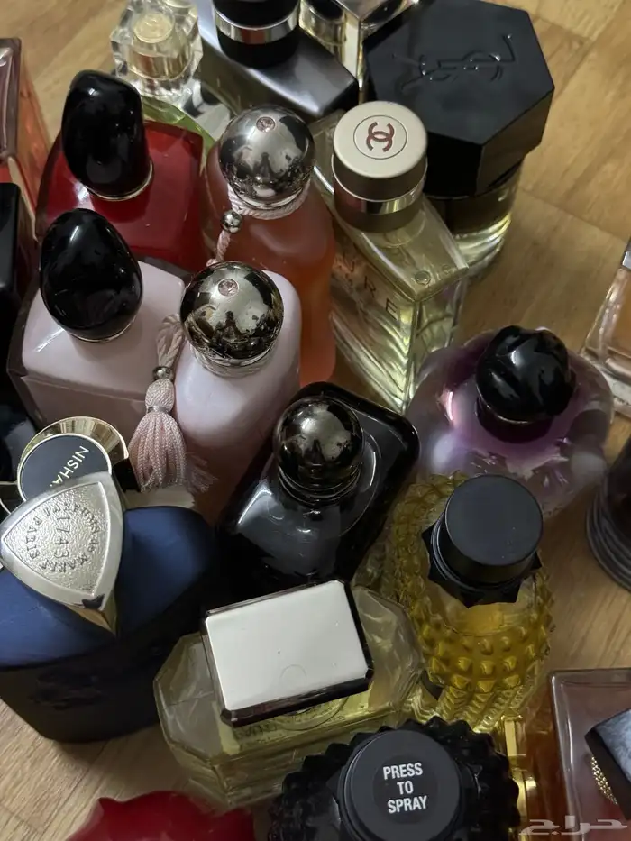 عطورت اصليه سعرنا جمله جمله نبيع حبه بسعر جمله زباين 5