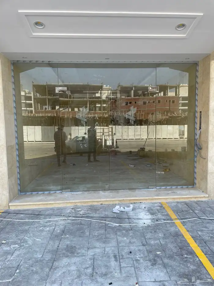 زجاج سيكوريت ومرايا 12