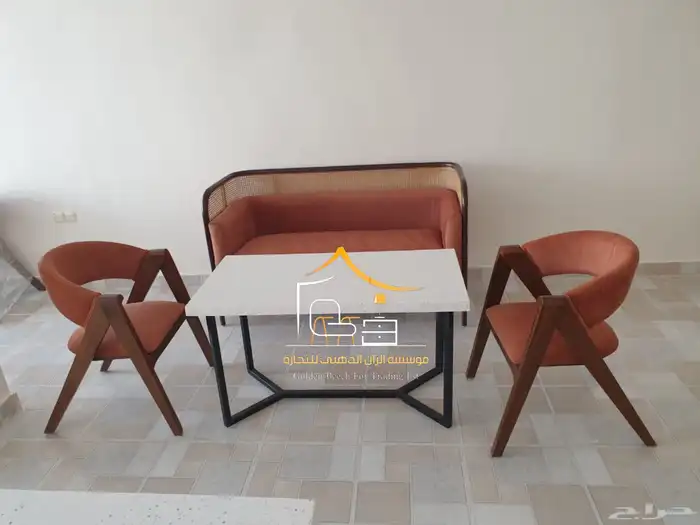 تجهيز كافيهات ومطاعم من طاولات وكراسي 2