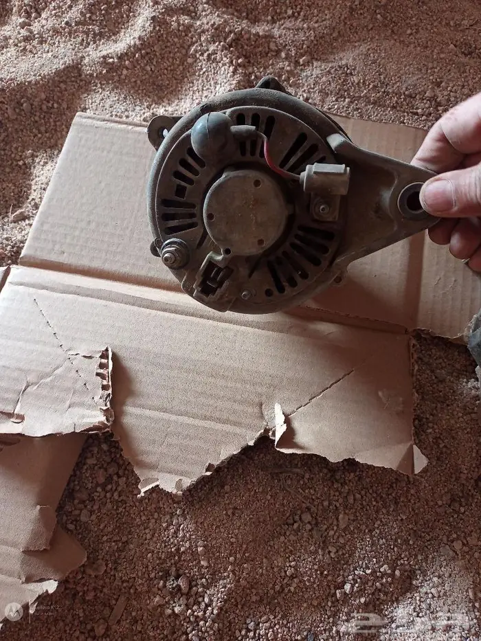 قطع كهرباء ودينمو ومثلث متنوعة 20