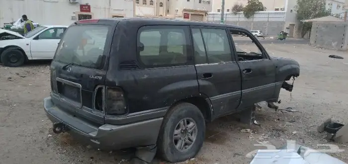 جيب لكزس للبيع تشليح 3