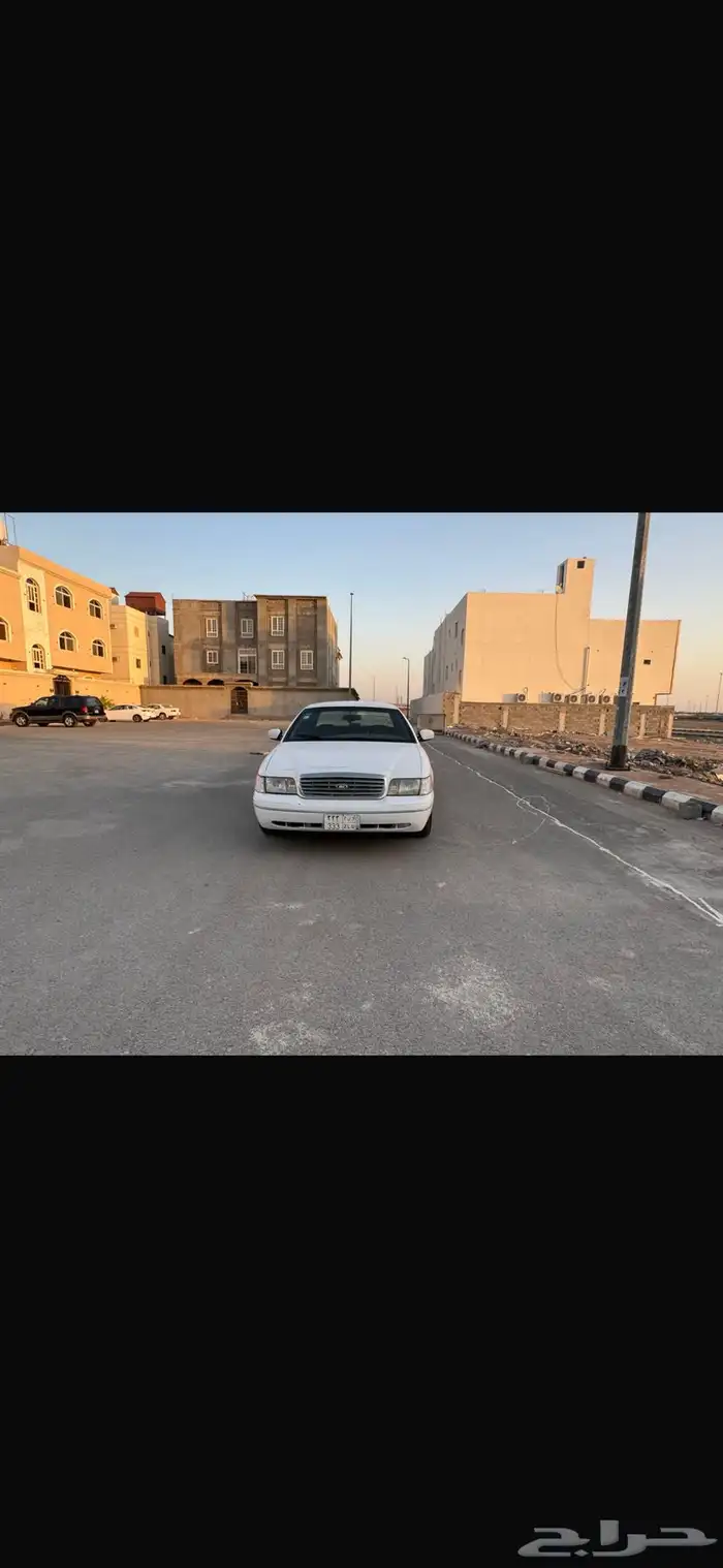 فورد فكتوريا 1998 تحمل لوحة مميزة 2