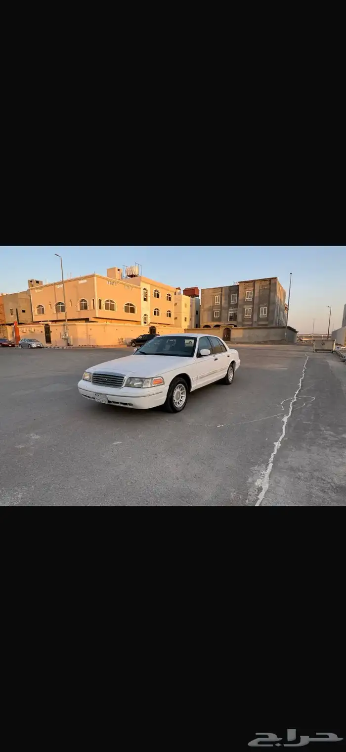 فورد فكتوريا 1998 تحمل لوحة مميزة 1