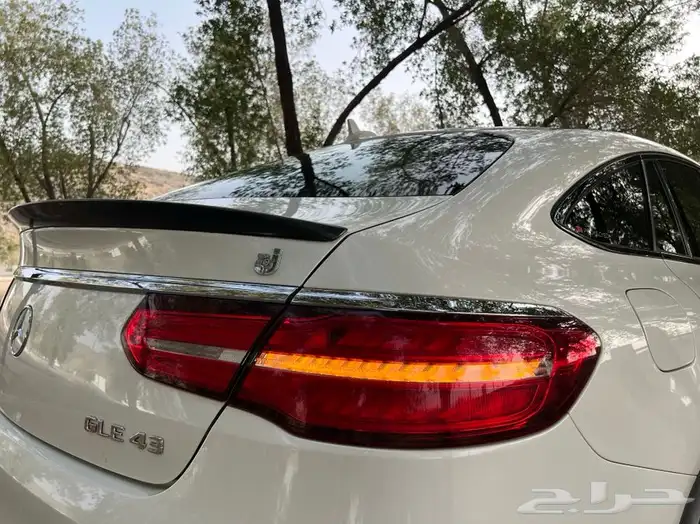 تم البيع جيب مرسيدس GLE 34 الجفالي 2018 81