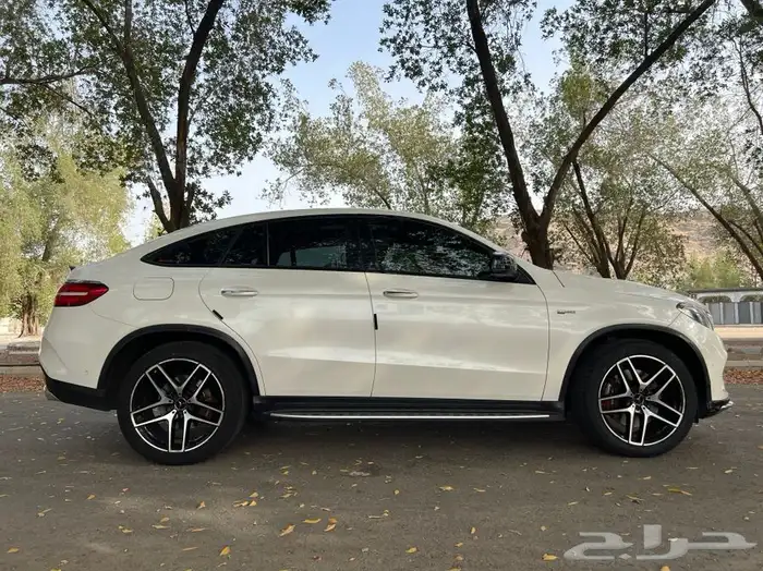 تم البيع جيب مرسيدس GLE 34 الجفالي 2018 9