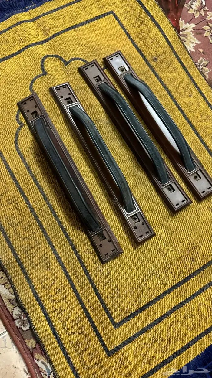 قطع غيار كابرس كلاسيك 89-90 3